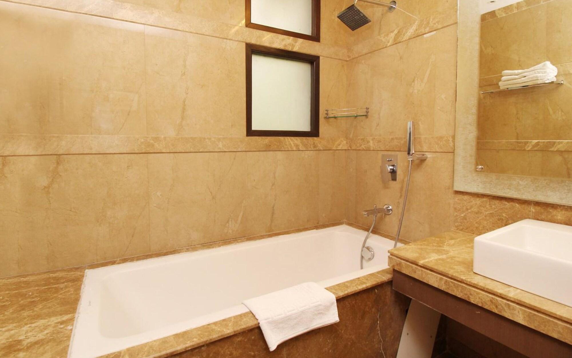 Africa Avenue Gk - 1 Hotel New Delhi Exterior foto