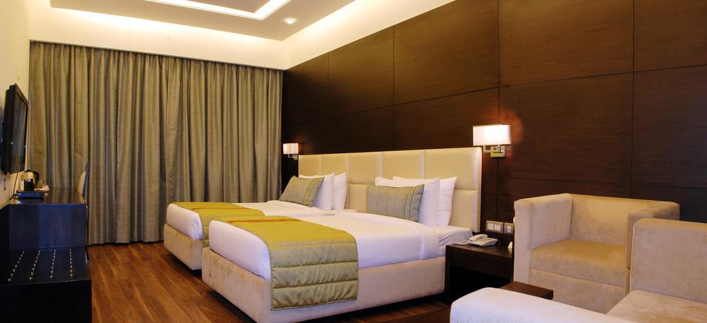 Africa Avenue Gk - 1 Hotel New Delhi Exterior foto