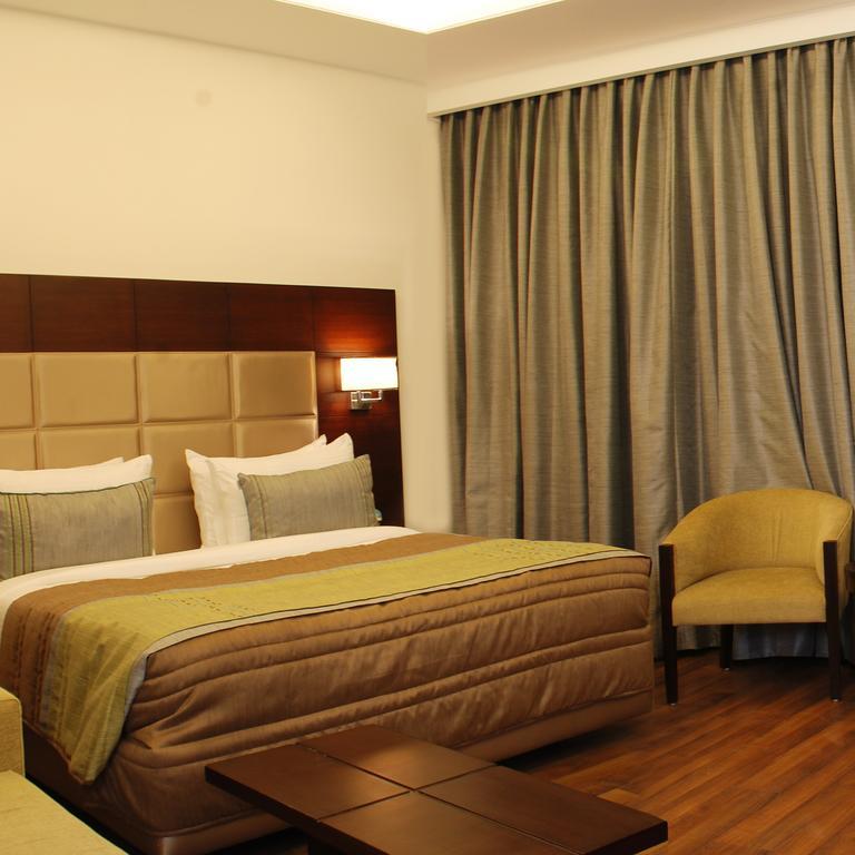 Africa Avenue Gk - 1 Hotel New Delhi Exterior foto