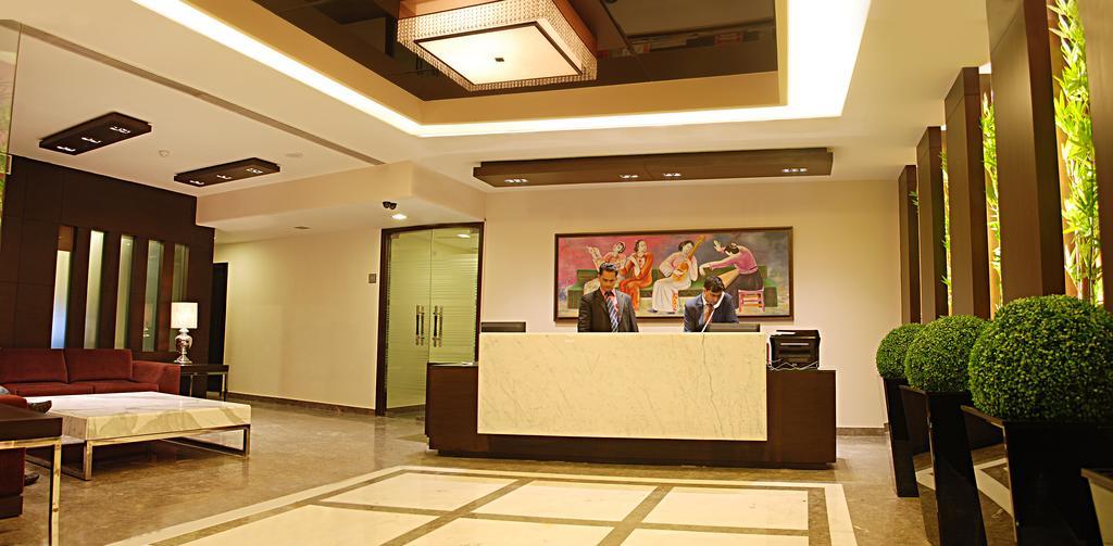 Africa Avenue Gk - 1 Hotel New Delhi Exterior foto